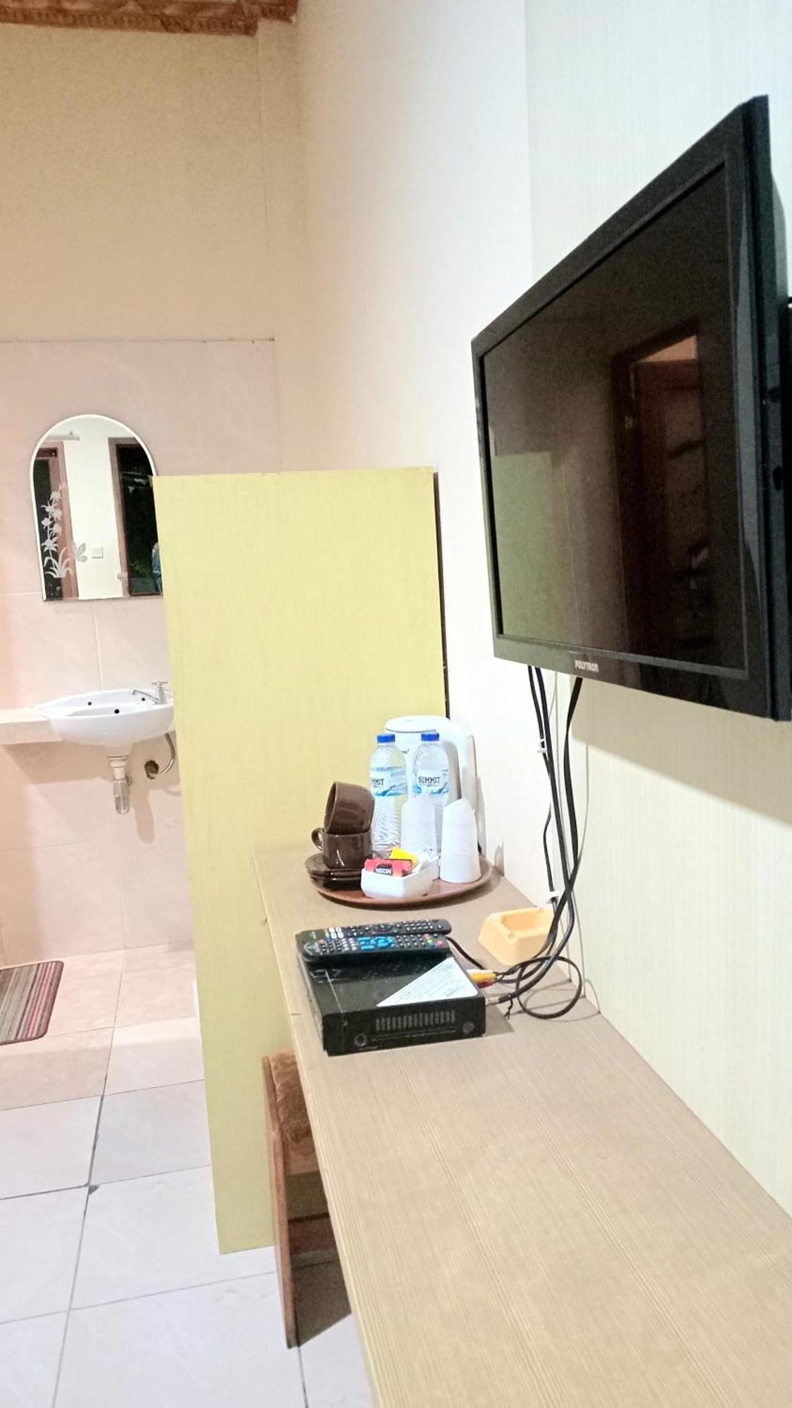 Bayak Hotel Bumdes Cipayung & Resort Ciguntur Eksteriør bilde